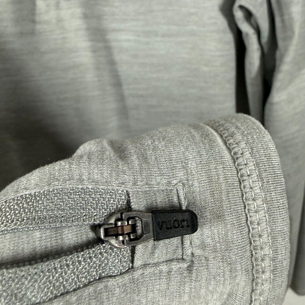 Vuori Ease Performance Half Zip 2.0 Pullover Men Large Grey Active Gym Golf - Picture 10 of 15